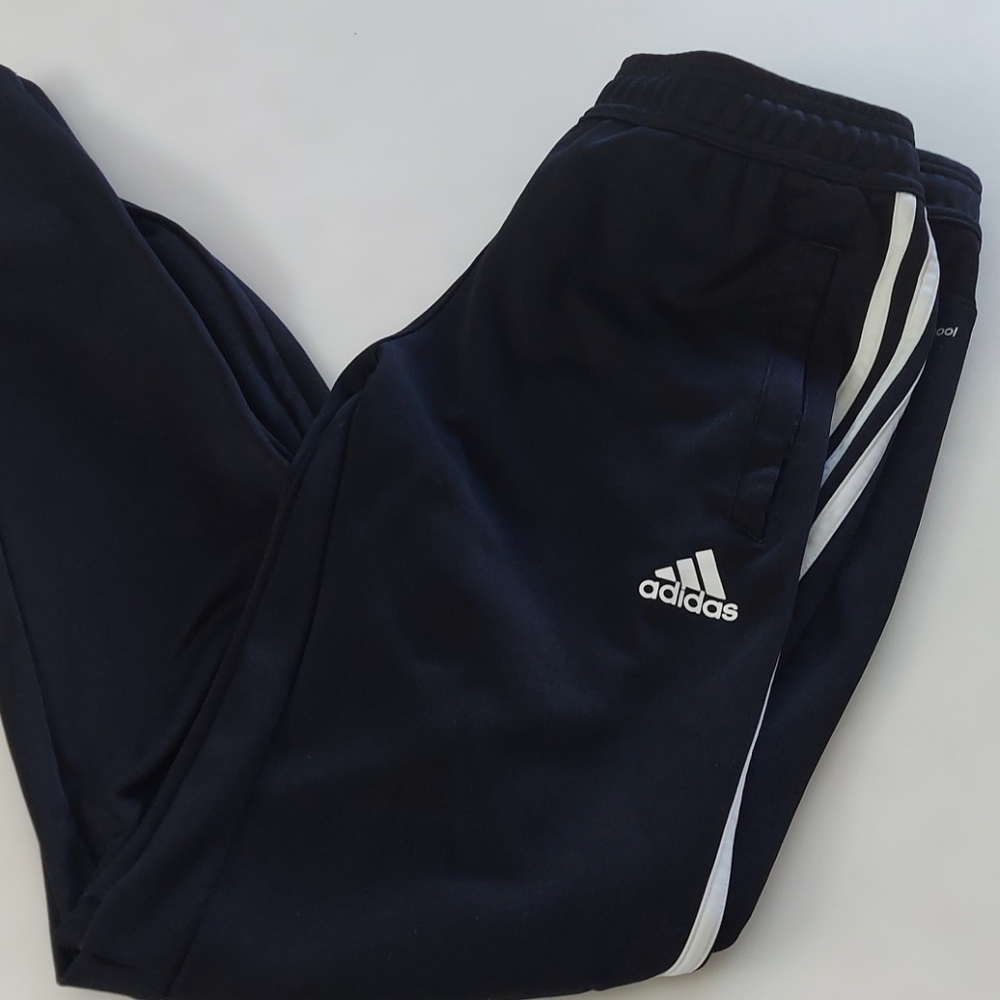 Adidas pants small size